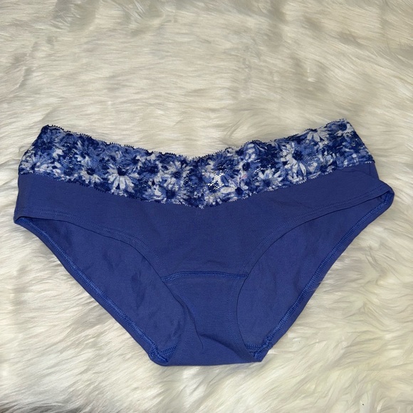 NWT- Victoria secret Pink - extralow rise hip hipster- large - Picture 2 of 4